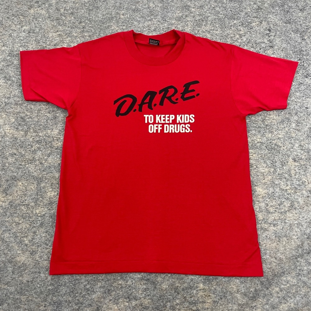 VTG DARE To Keep Kids Off Drugs T-Shirt Red Fruit of the Loom Best Made in USA L